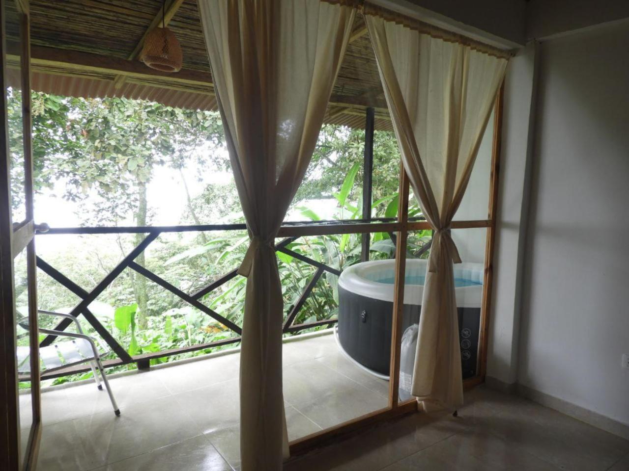 Hotel Y Restaurante Mirador Aires De La Sierra, Minca Ngoại thất bức ảnh